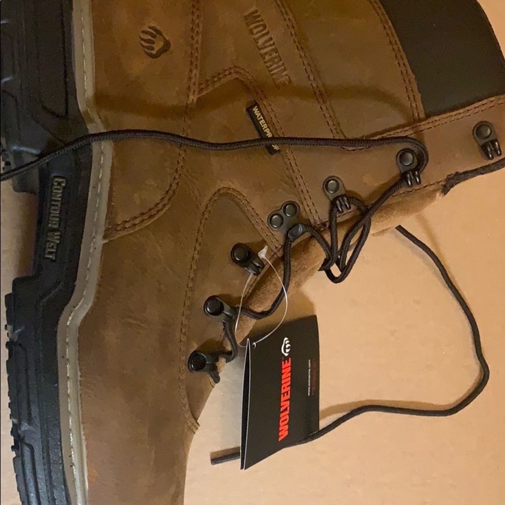 Wolverine men 8 “ boot steel toe marauder